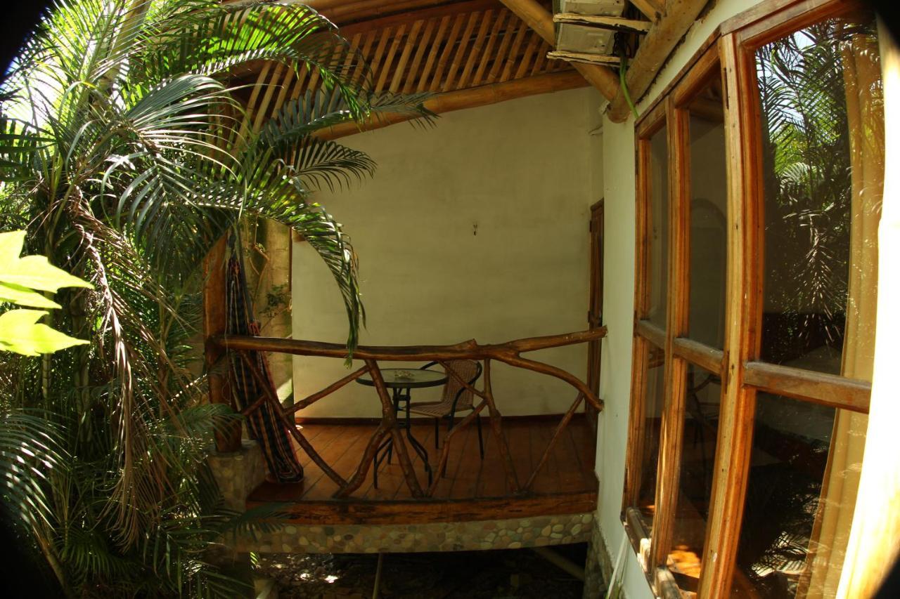 Hosteria Cabanas Itapoa Puerto López Buitenkant foto