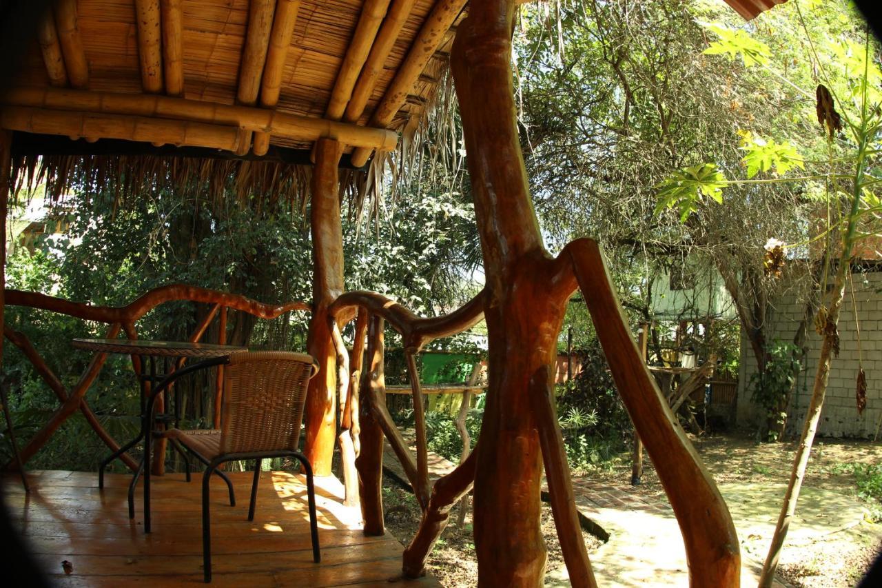 Hosteria Cabanas Itapoa Puerto López Buitenkant foto