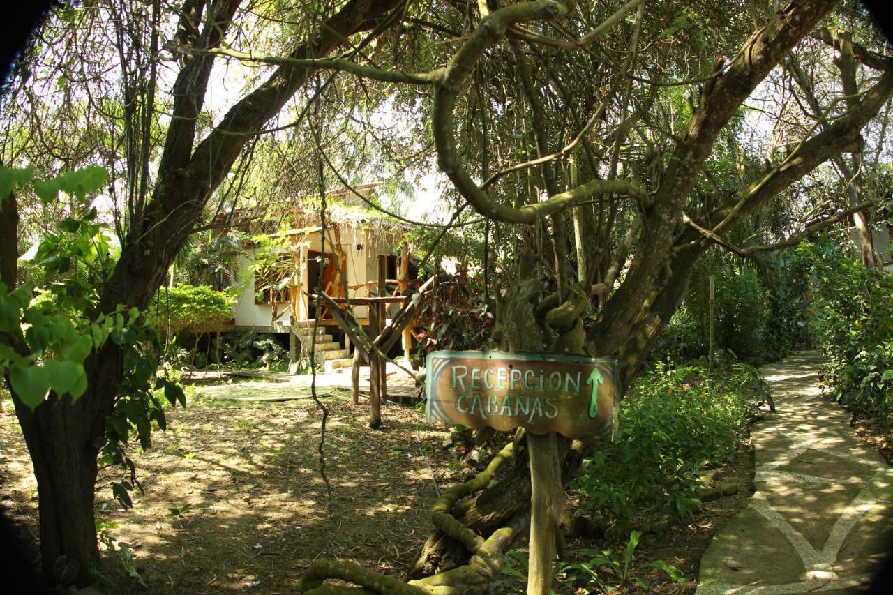Hosteria Cabanas Itapoa Puerto López Buitenkant foto