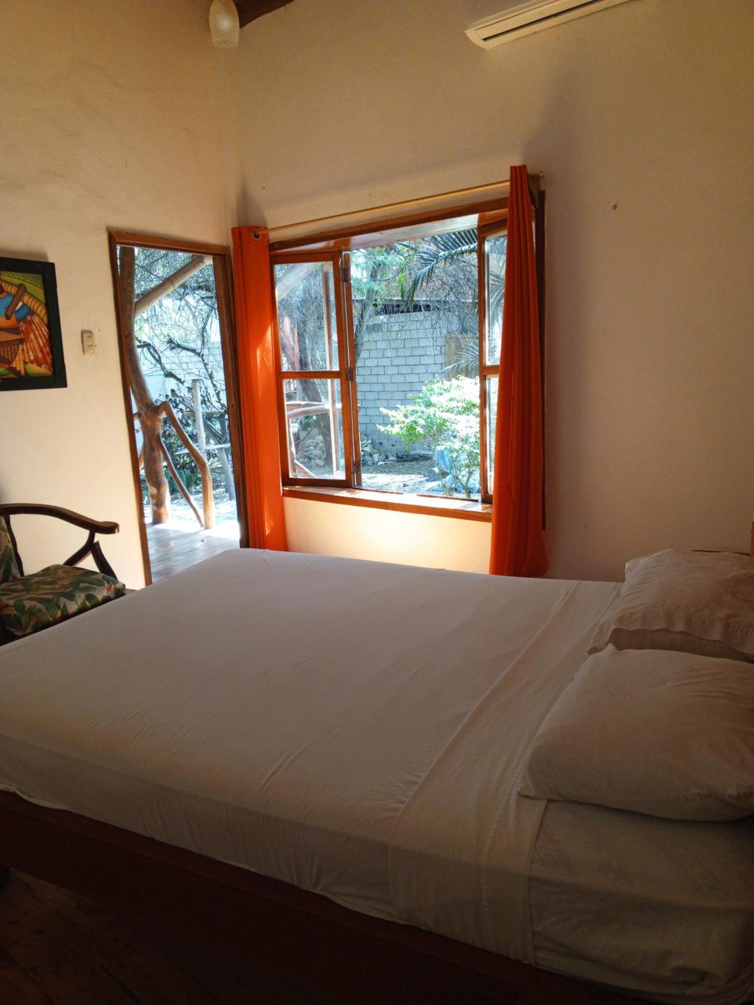 Hosteria Cabanas Itapoa Puerto López Buitenkant foto