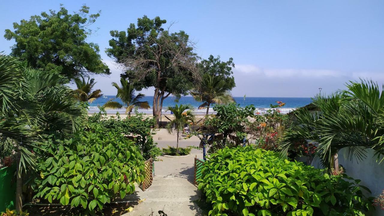Hosteria Cabanas Itapoa Puerto López Buitenkant foto